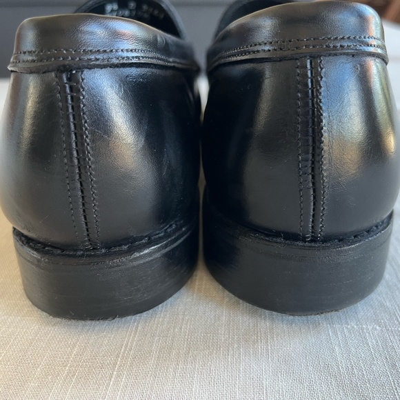 Allen Edmonds Black loafers 9.5 main image 8